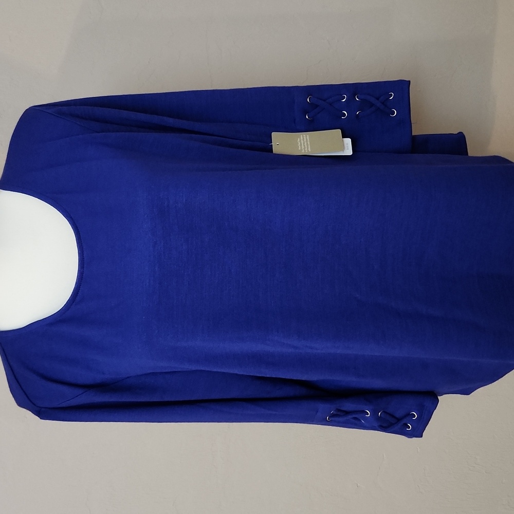 Chico's NWT Women's Top Soft w/ 3/4 lace sleeves Size 3=16 Magnetic Blue